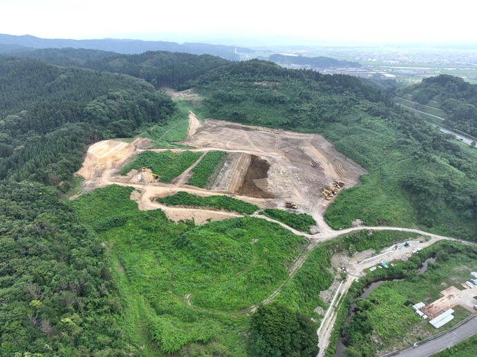 敷地北側から空撮