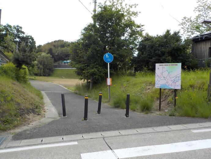 写真:市道石脇自歩道1号線から5号線の位置1