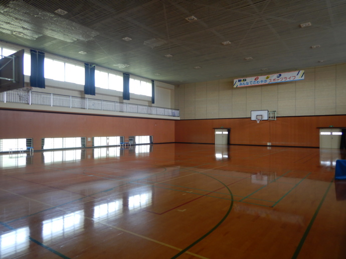 由利B＆Gアリーナ