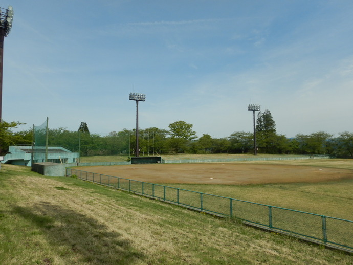 由利緑地公園外観