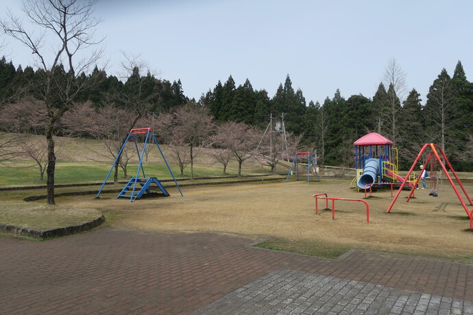 由利緑地公園写真