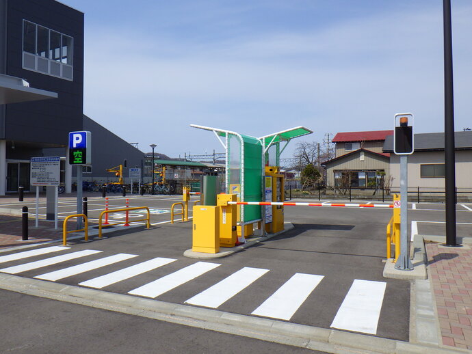 東口駐車場の写真
