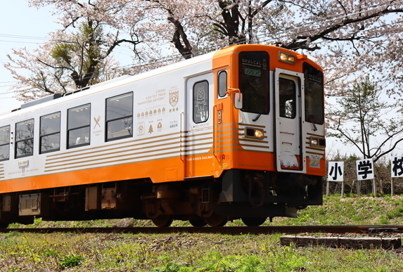 おもちゃ列車画像