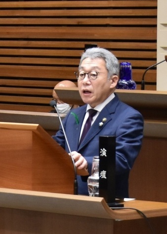 写真：所信表明