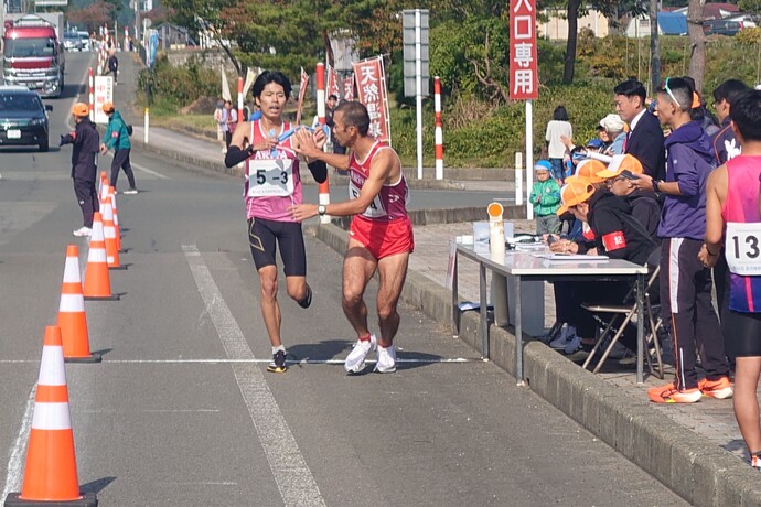 奥羽横断駅伝大会の様子です