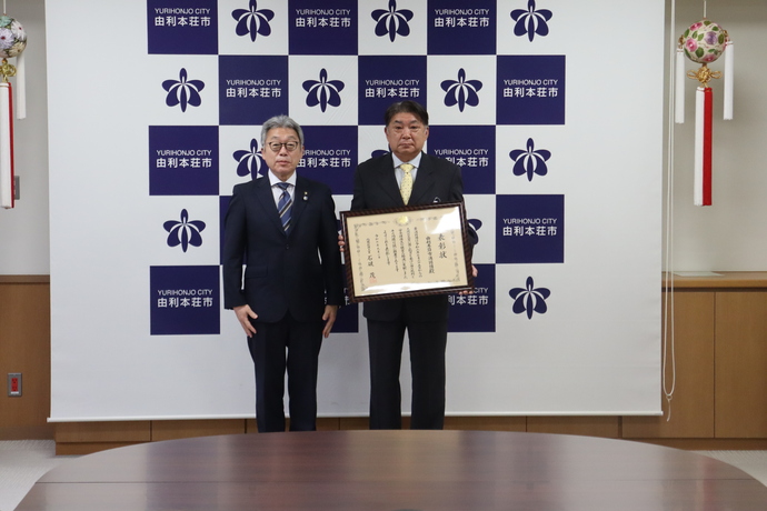 市長へ防災功労者内閣総理大臣表彰受賞の報告