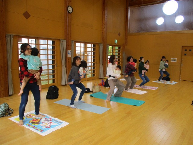 知育ヨガ写真2