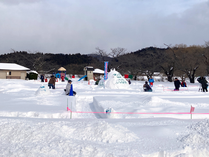 R8冬まつりの様子