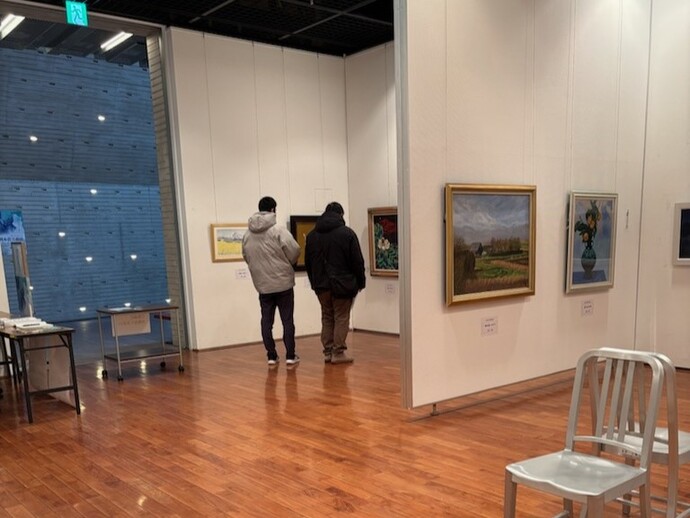 R7美術展会場の写真1