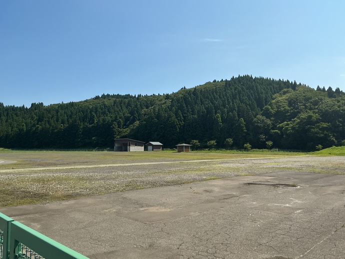 あきた総合家畜市場駐車場(2)